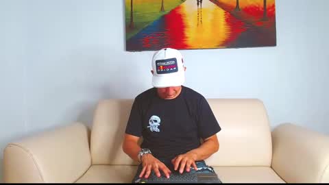 pretty_boy_model0 online show from 02.13.25