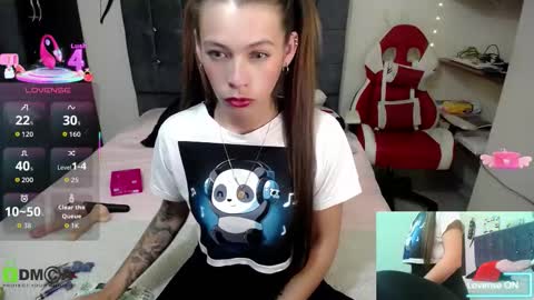 Lisa online show from 09.13.25