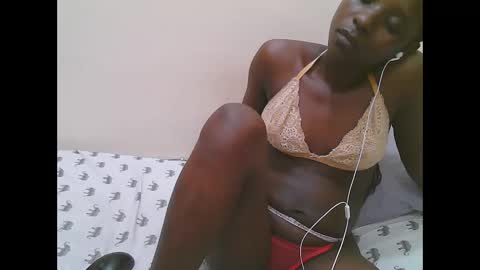 Snapshot of pretty_do chatting on 01.18.26 pretty online show from 01.18.26