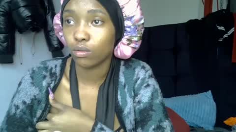 pretty jazminee online show from 06.30.26