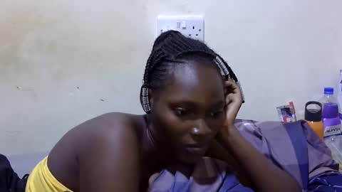 pretty_leila1 online show from 04.22.26