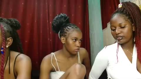 Pretty online show from 02.23.26