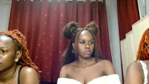 Pretty online show from 03.23.26