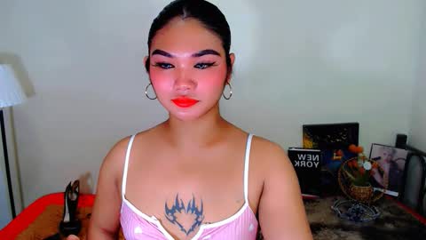 Snapshot of pretty_percy chatting on 03.10.26 hi im percy online show from 03.10.26