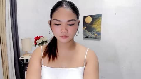 Snapshot of pretty_percy chatting on 03.11.26 hi im percy online show from 03.11.26