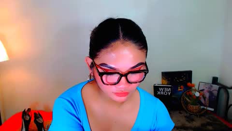 Snapshot of pretty_percy chatting on 03.12.26 hi im percy online show from 03.12.26