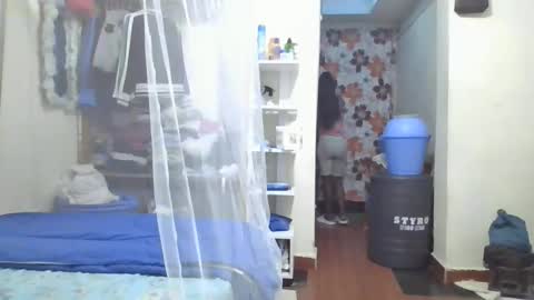 Snapshot of pretty_petite_ebony chatting on 03.13.26 pretty_petite_ebony online show from 03.13.26