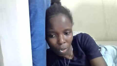 Snapshot of pretty_petite_ebony chatting on 05.26.26 pretty_petite_ebony online show from 05.26.26