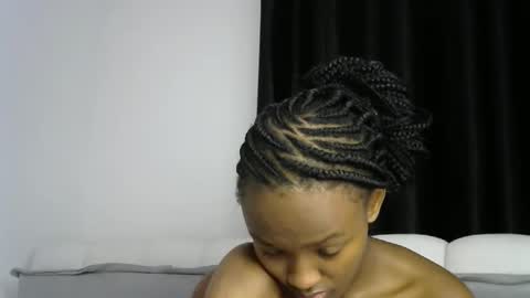 Snapshot of pretty_queennie chatting on 06.11.26 Pretty doll online show from 06.11.26