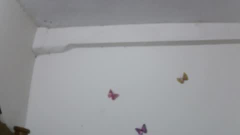 Snapshot of pretty_rose_ chatting on 03.15.26 Rose online show from 03.15.26