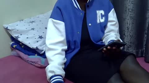 pretty_sheanna online show from 11.02.25