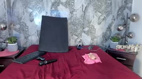   online show from 04.24.26