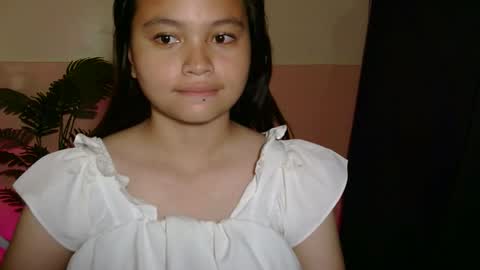 Snapshot of pretty_yanaah16 chatting on 03.16.26 pretty_yanaah16 online show from 03.16.26