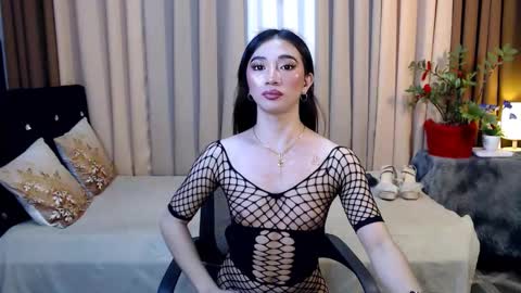 Snapshot of prettyakhira chatting on 02.05.25 prettyakhira online show from 02.05.25