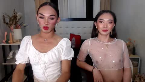Snapshot of prettyakhira chatting on 02.14.25 prettyakhira online show from 02.14.25