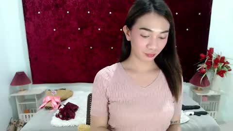Snapshot of prettyakhira chatting on 10.10.25 prettyakhira online show from 10.10.25