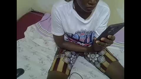 prettyalma online show from 01.02.25