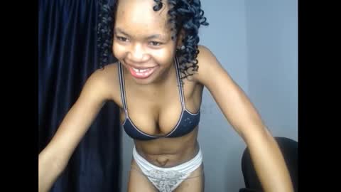 Snapshot of prettybaby6 chatting on 02.05.26 helen online show from 02.05.26