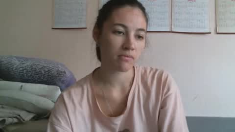 Bella online show from 10.13.25