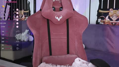 Violet online show from 12.14.24