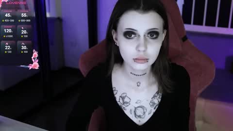 Violet online show from 10.24.25