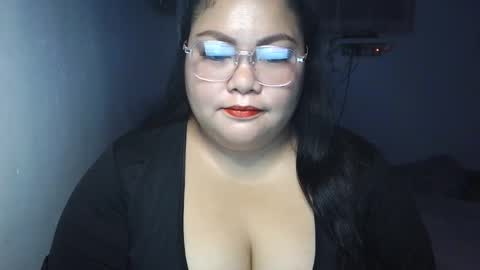 Snapshot of prettycarla_ chatting on 10.01.25 prettycarla online show from 10.01.25