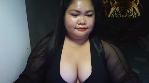 Snapshot of prettycarla_ chatting on 06.24.26 prettycarla online show from 06.24.26