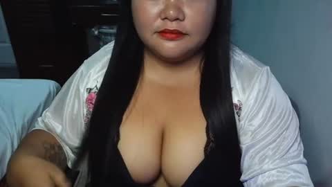 Snapshot of prettycarla_ chatting on 07.23.26 prettycarla online show from 07.23.26
