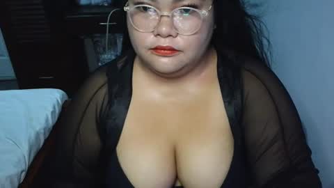 Snapshot of prettycarla_ chatting on 07.26.26 prettycarla online show from 07.26.26
