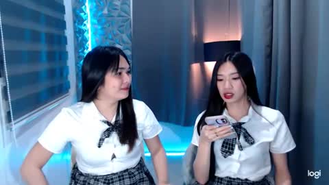 Snapshot of prettycumnotes69 chatting on 12.22.24 ASHLEY online show from 12.22.24