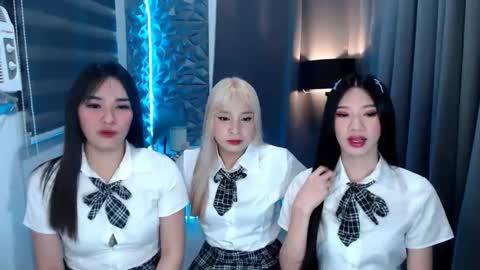 Snapshot of prettycumnotes69 chatting on 01.22.25 ASHLEY online show from 01.22.25