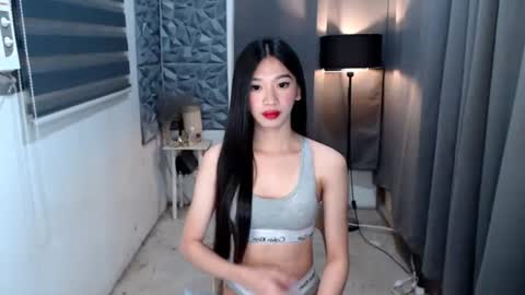 Snapshot of prettycumnotes69 chatting on 02.24.25 ASHLEY online show from 02.24.25