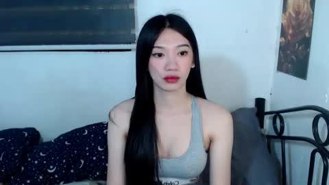 Snapshot of prettycumnotes69 chatting on 11.24.25 ASHLEY online show from 11.24.25