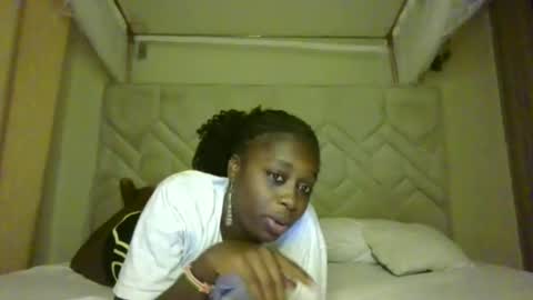 prettydulce online show from 05.02.26