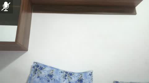 prettyjulliette online show from 07.09.26