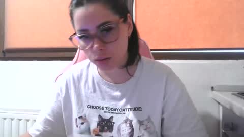 prettyjulliette online show from 07.17.26