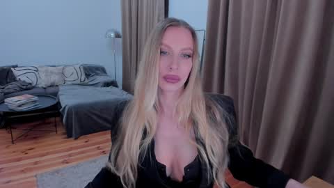 Eva online show from 06.08.26