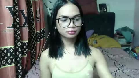 prettykhelcy online show from 05.03.26