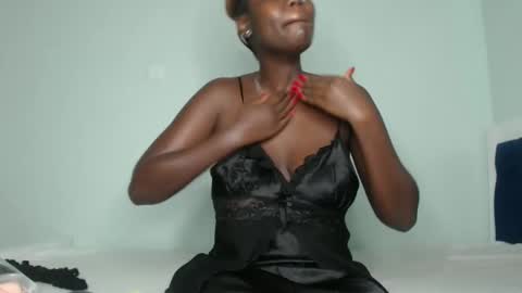 Lizzy online show from 02.07.25