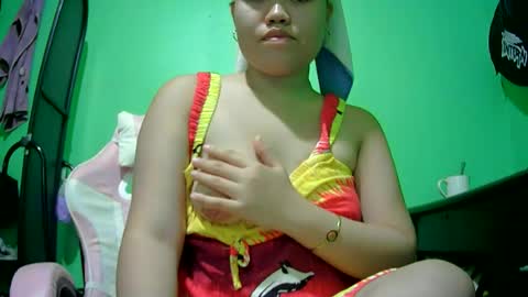 Snapshot of prettymae756493 chatting on 07.11.26 prettymae756493 online show from 07.11.26