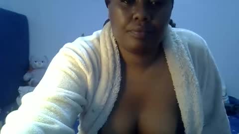 prettymel1 online show from 03.23.26