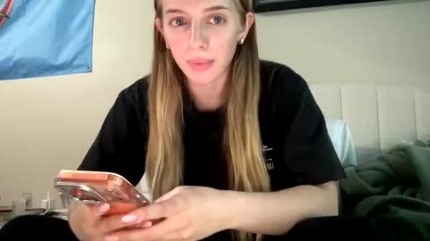 prettymeowgirly online show from 03.16.26