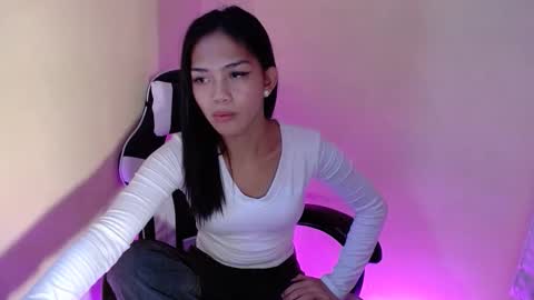 Miya 3 online show from 09.17.25