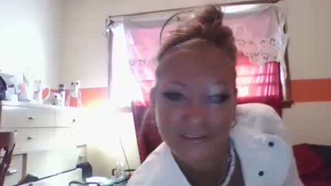 Snapshot of prettyp7729206 chatting on 10.09.25 prettyp7729206 online show from 10.09.25