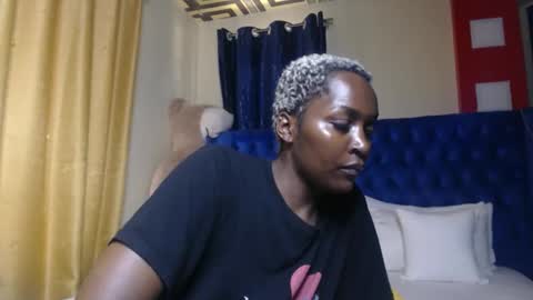 Snapshot of prettyquee chatting on 03.17.26 sasha online show from 03.17.26