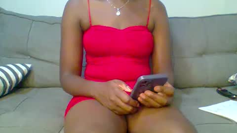 pretty queen online show from 01.14.25