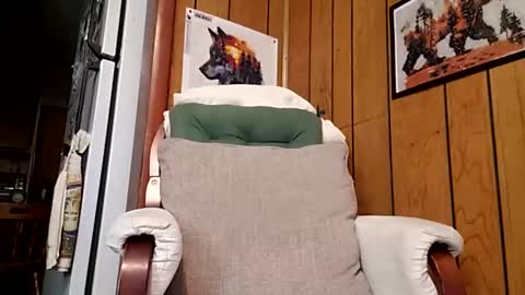 prettysolidd7 online show from 12.03.24