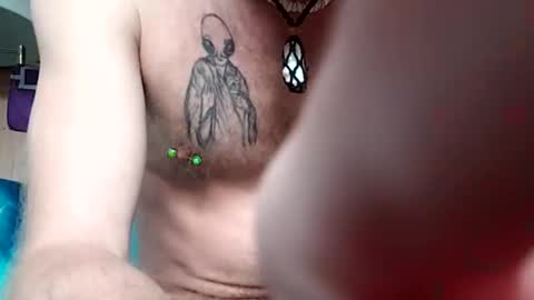 prettysolidd7 online show from 12.16.24