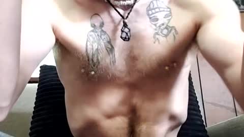 prettysolidd7 online show from 02.15.25