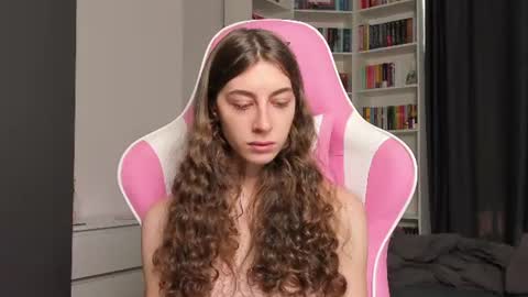 Sophie  next stream will be at Monday  i will wait you guys  online show from 06.19.26